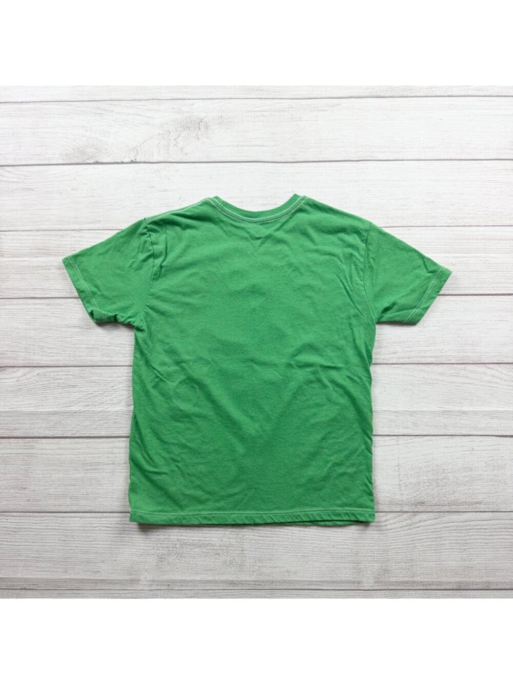 Pokemon Green Pikachu Clover Graphic T-Shirt M - Picture 3 of 3
